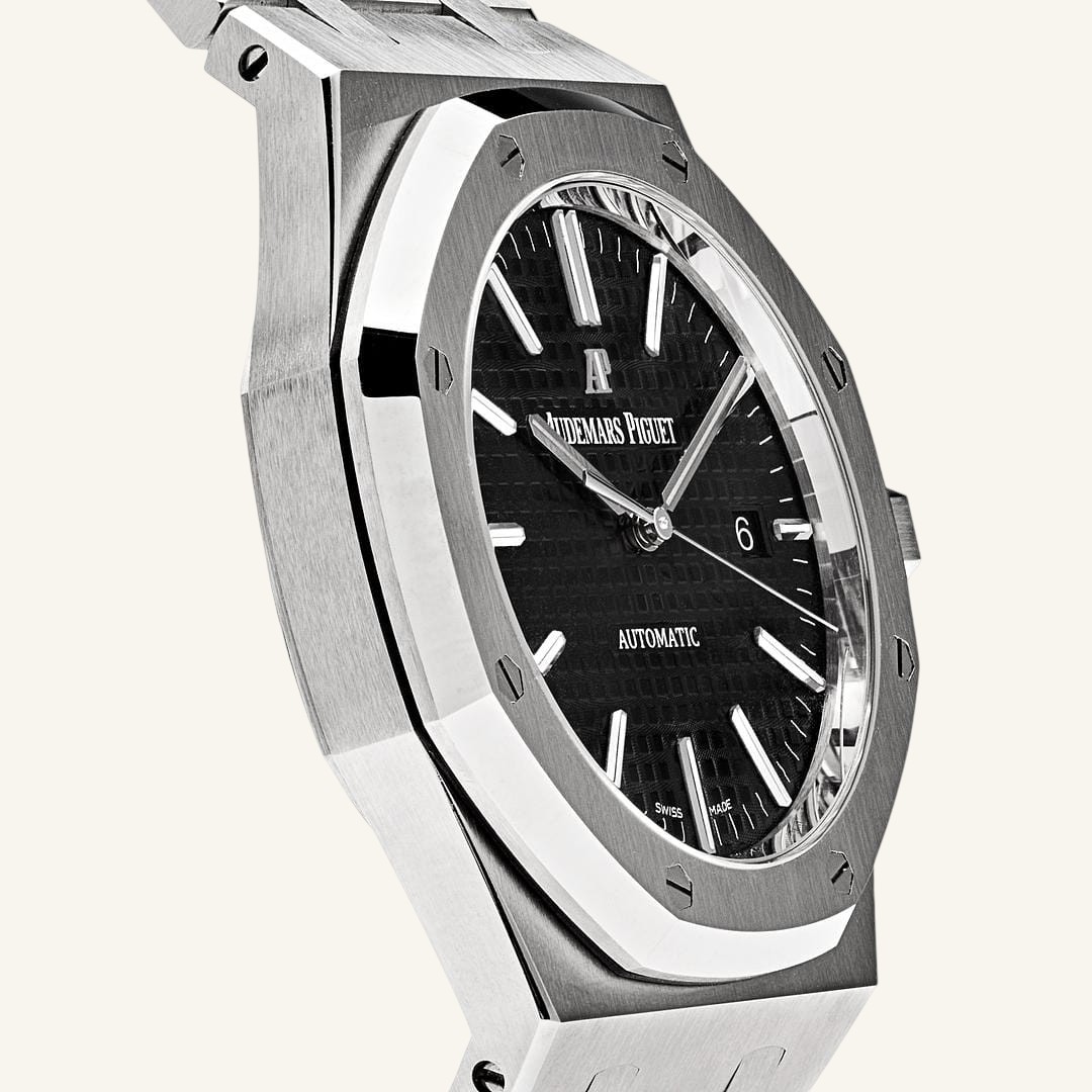 audemars-piguet-royal-oak-15400st-oo-1220st-01-stainless-steel-black-dial-audemars-piguet-3