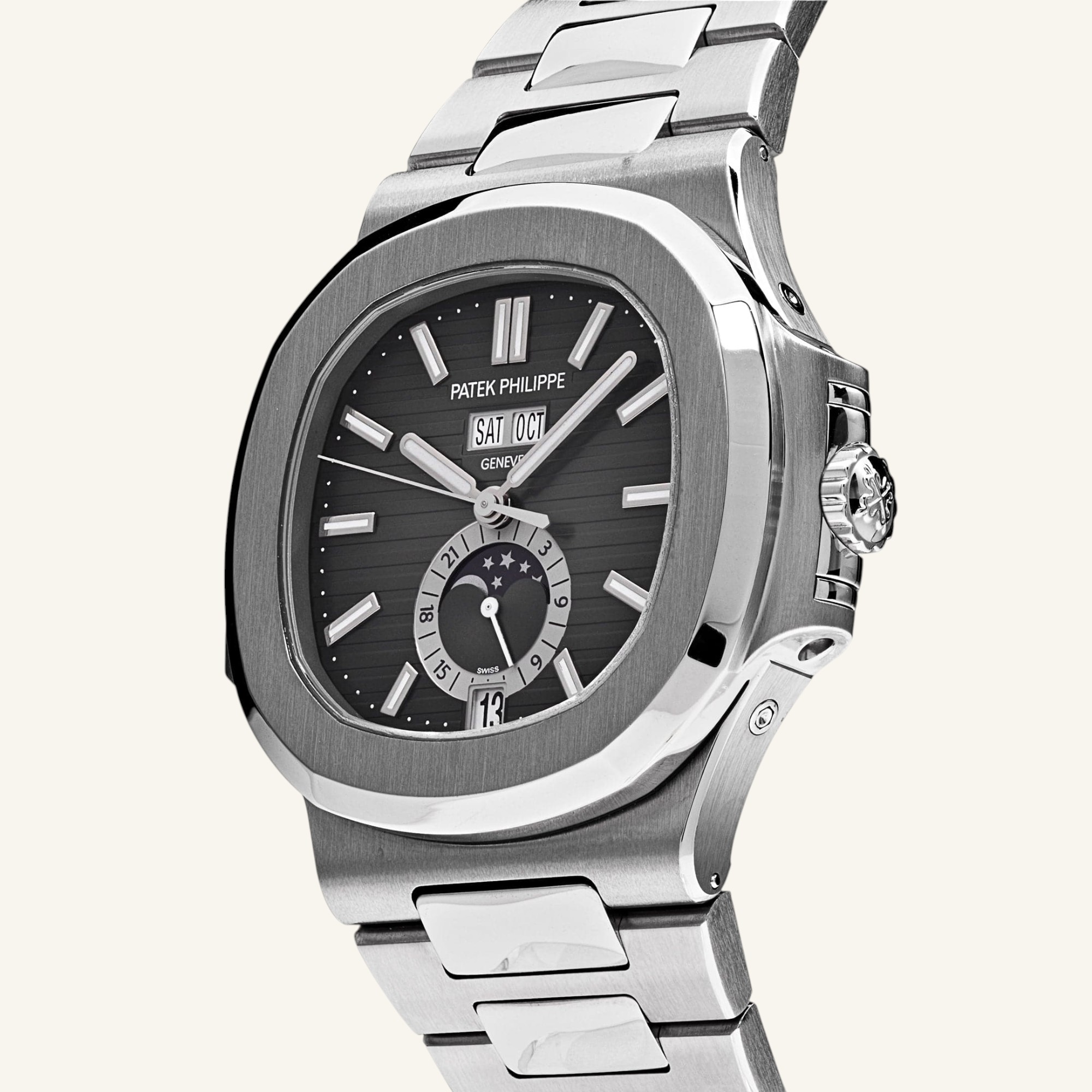 patek-philippe-nautilus-5726-1a-001-annual-calendar-moon-phase-stainless-steel-2017-patek-philippe-2